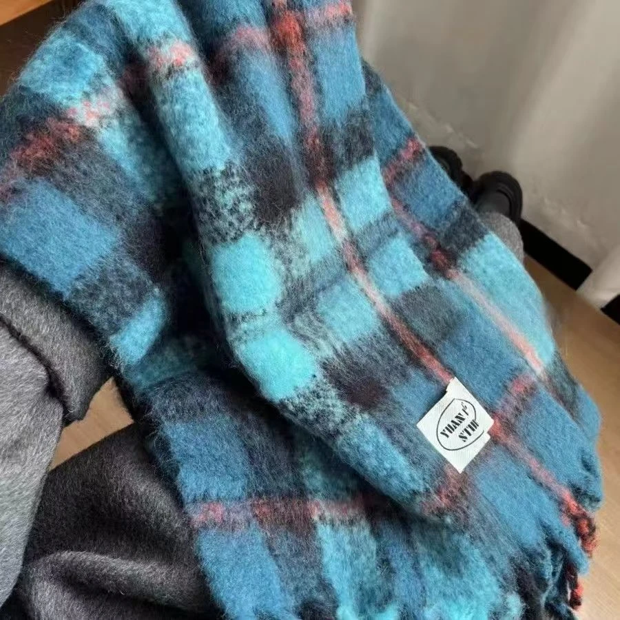 冰岛蓝围巾秋冬季女含羊毛韩系氛围感格子围脖男护颈毛绒保暖披肩