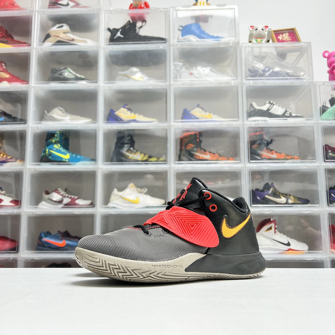 44.5码 耐克 欧文 Flytrap3 黑红 95新 篮球鞋 实战鞋 中古潮鞋