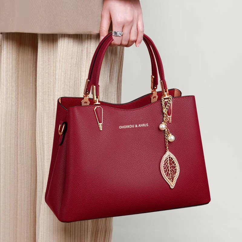 香港妈妈包结婚中年女包包大容量喜婆婆婚礼红色手提软皮斜挎包