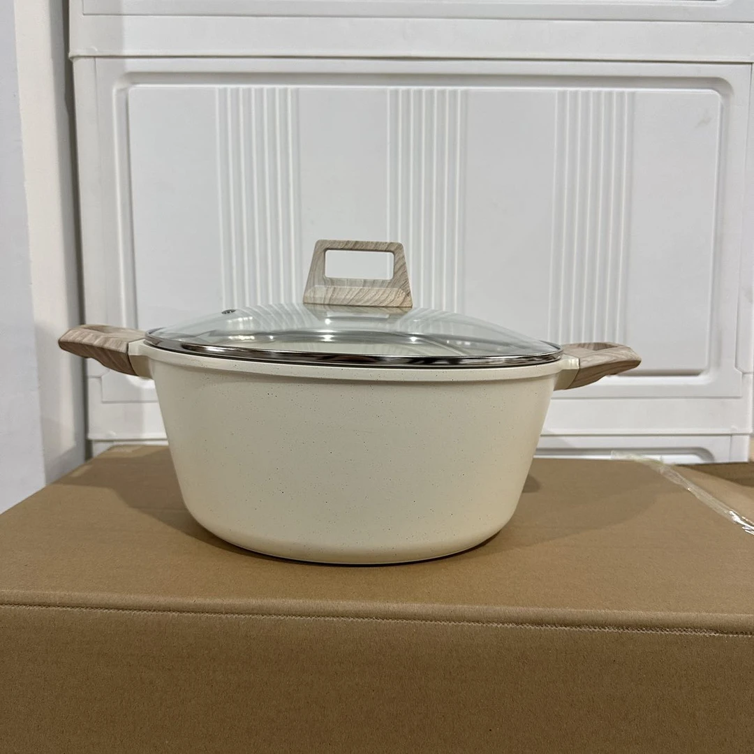 20冰淇淋白色麦饭石不粘汤锅（微瑕；介意勿拍）