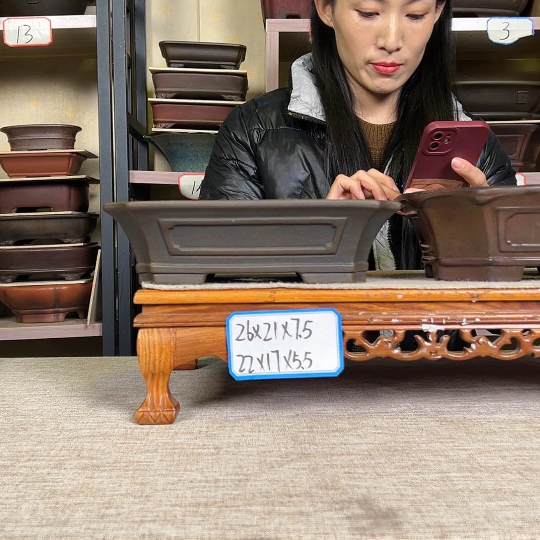 【闪购商品】紫砂花盆唐*伟