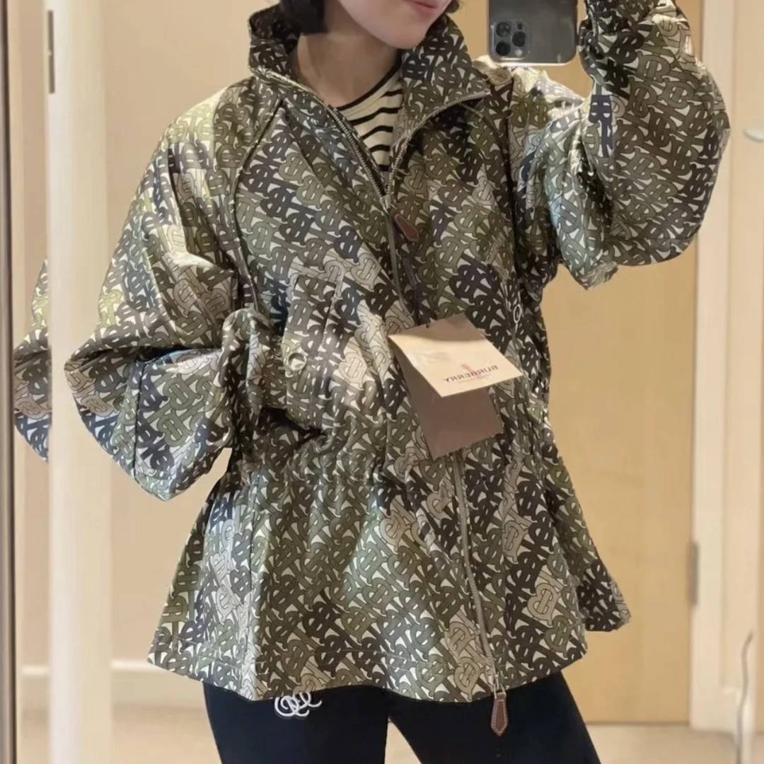 fa16/99新Burberry博柏利bbr满印满弹幕夹克外套 uk8码 公价1w