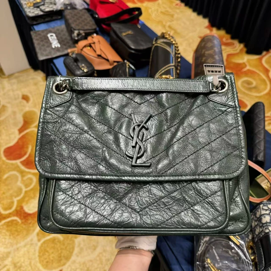 95新 YSL/圣罗兰 niki中号/橄榄绿/底长27cm/18年/派/896871