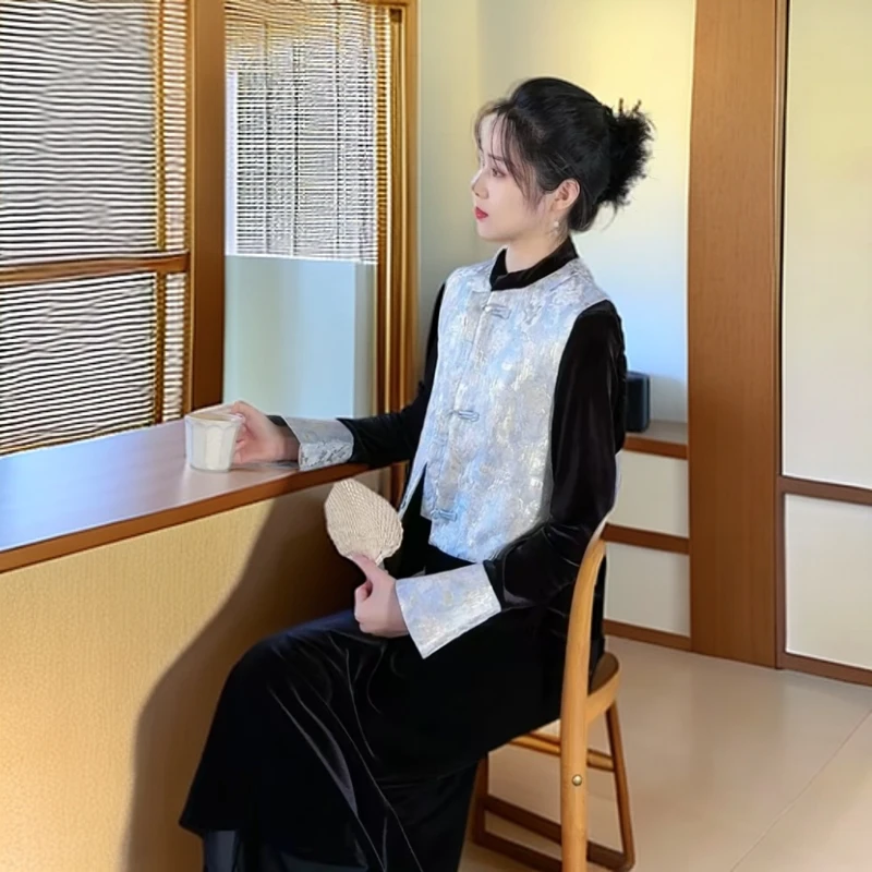 2024秋季新款复古国风盘扣提花气质时尚百搭网红显瘦马甲0076