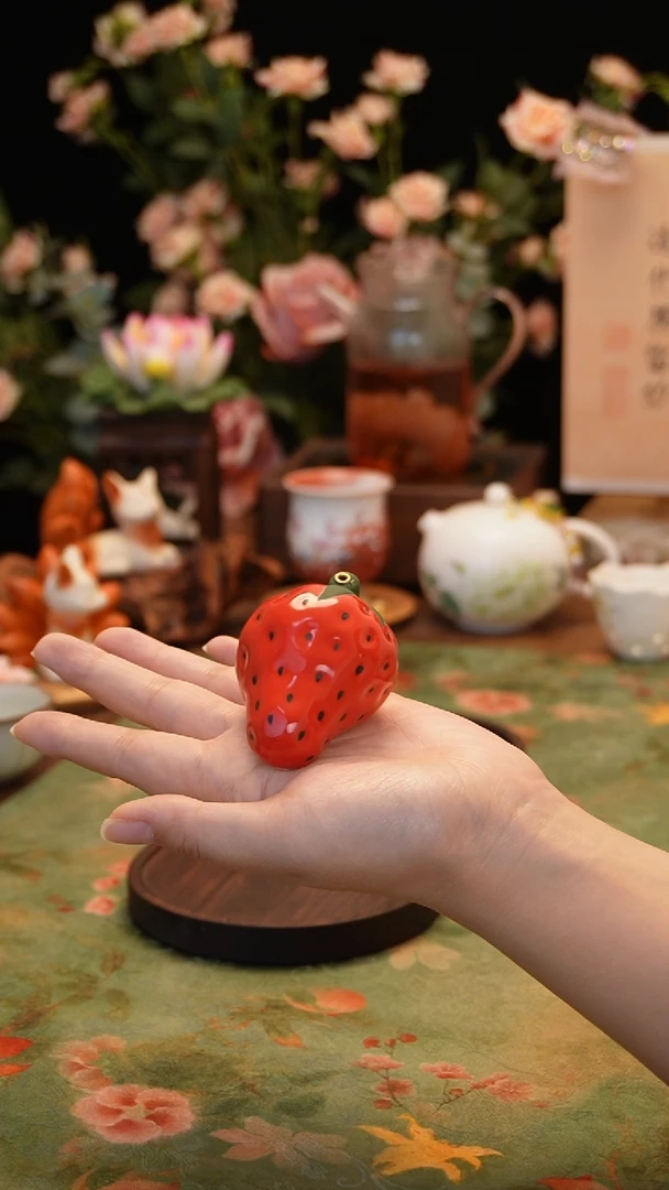 【闪购商品】红色草莓香插·····
