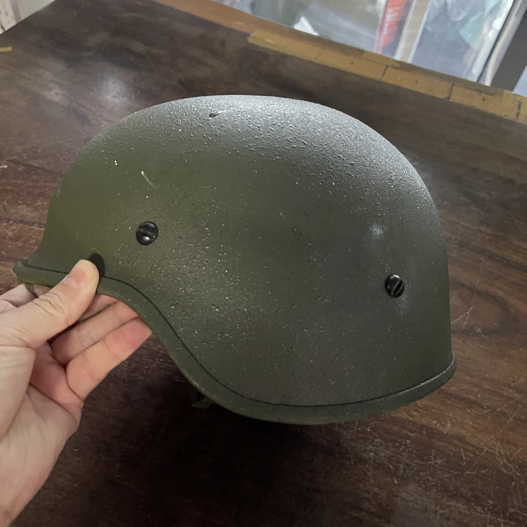 全新4斤重钢盔正品原版