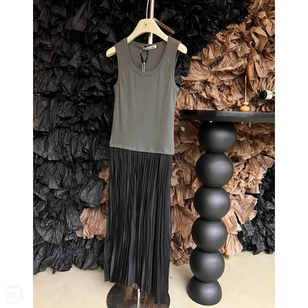 暴躁小明   法式针织背心拼接百褶连衣裙