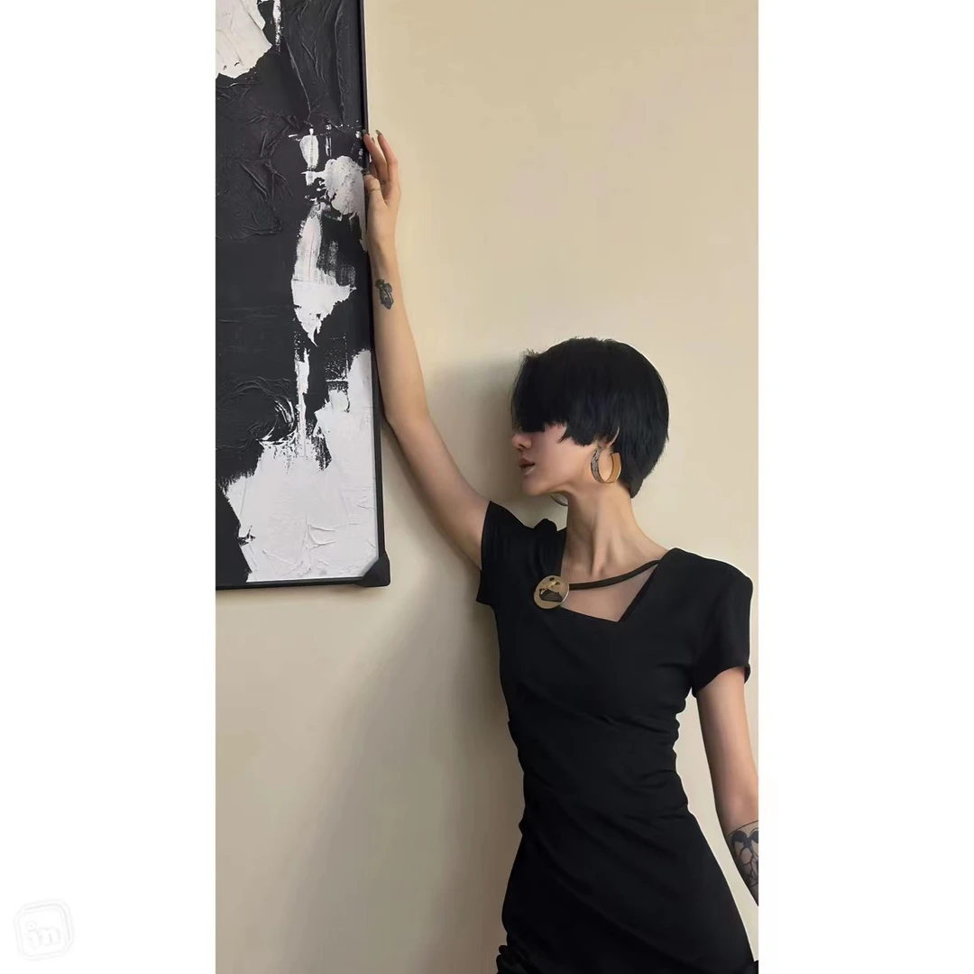 暴躁小明   <纸片裙>小众方领收腰显瘦连衣裙/76388