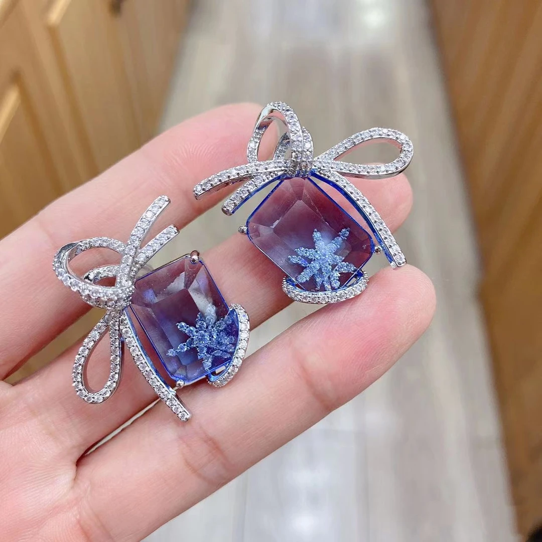 铜合金合成锆石耳饰 3407时尚轻奢冰蓝初雪设计感耳钉￼