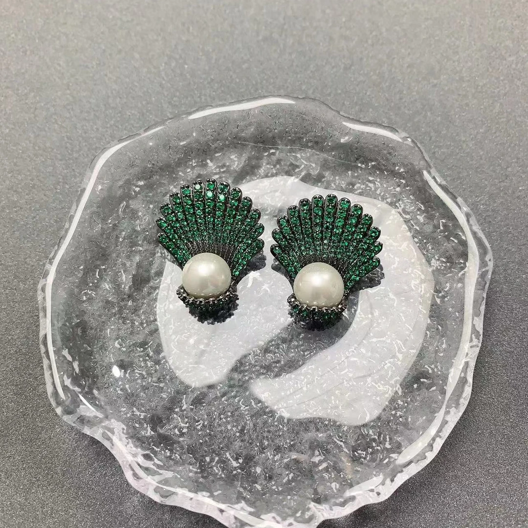 铜合金合成锆石耳饰 1030【掌上明珠】轻奢耳饰