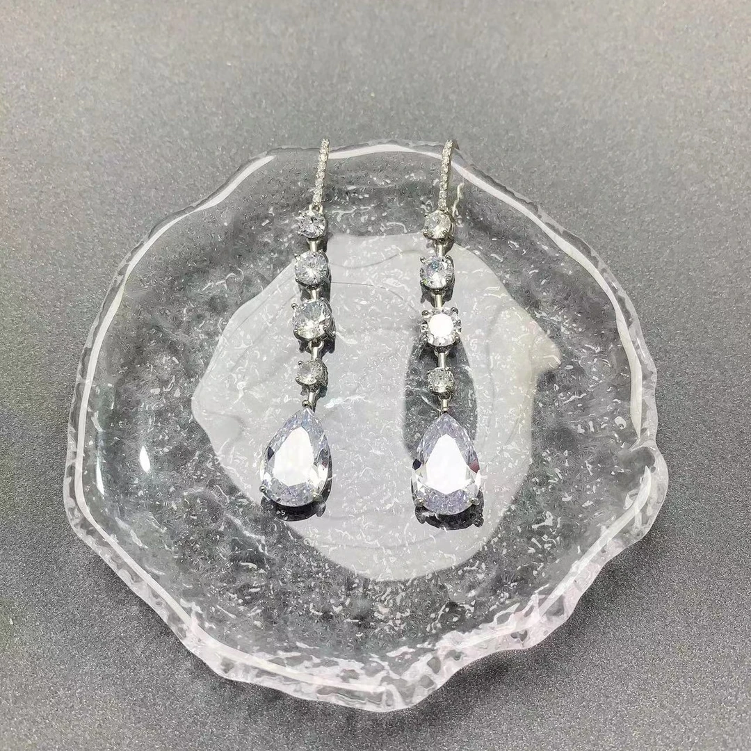 铜合金合成锆石耳饰 3252时尚气质百搭水滴长款流苏耳环