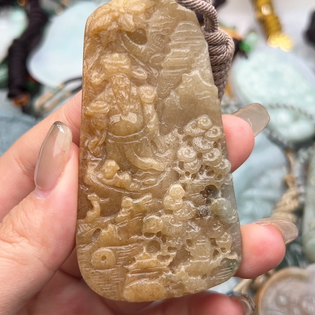 【闪购商品】翡翠颈饰未镶嵌