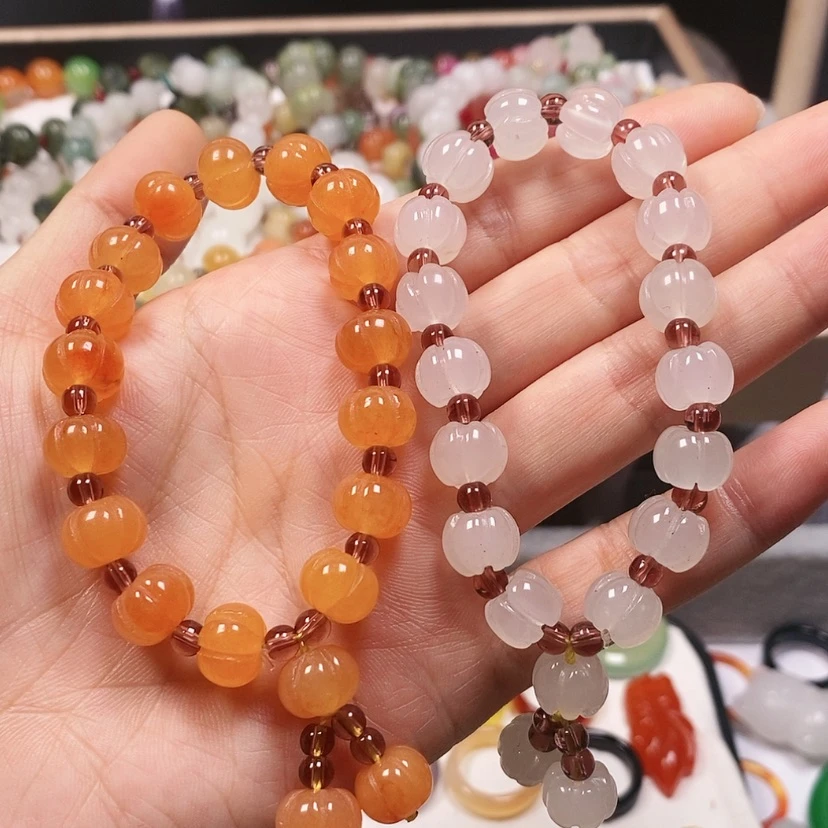 【闪购商品】石英质玉手串未镶嵌玖**?