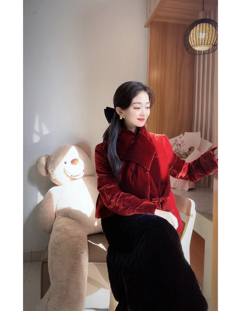 《璐璐推荐》冬季新款新中式百搭时尚显瘦减龄羽绒服DY2002带围脖