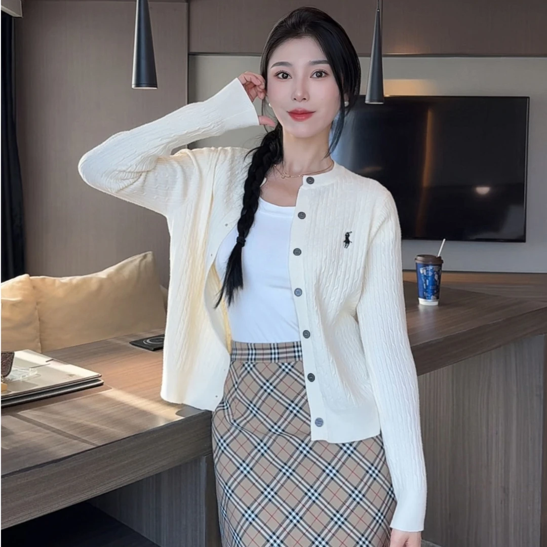 现货麻花针织开衫女春秋季学院风外搭软糯高品质短款毛衣B5-10