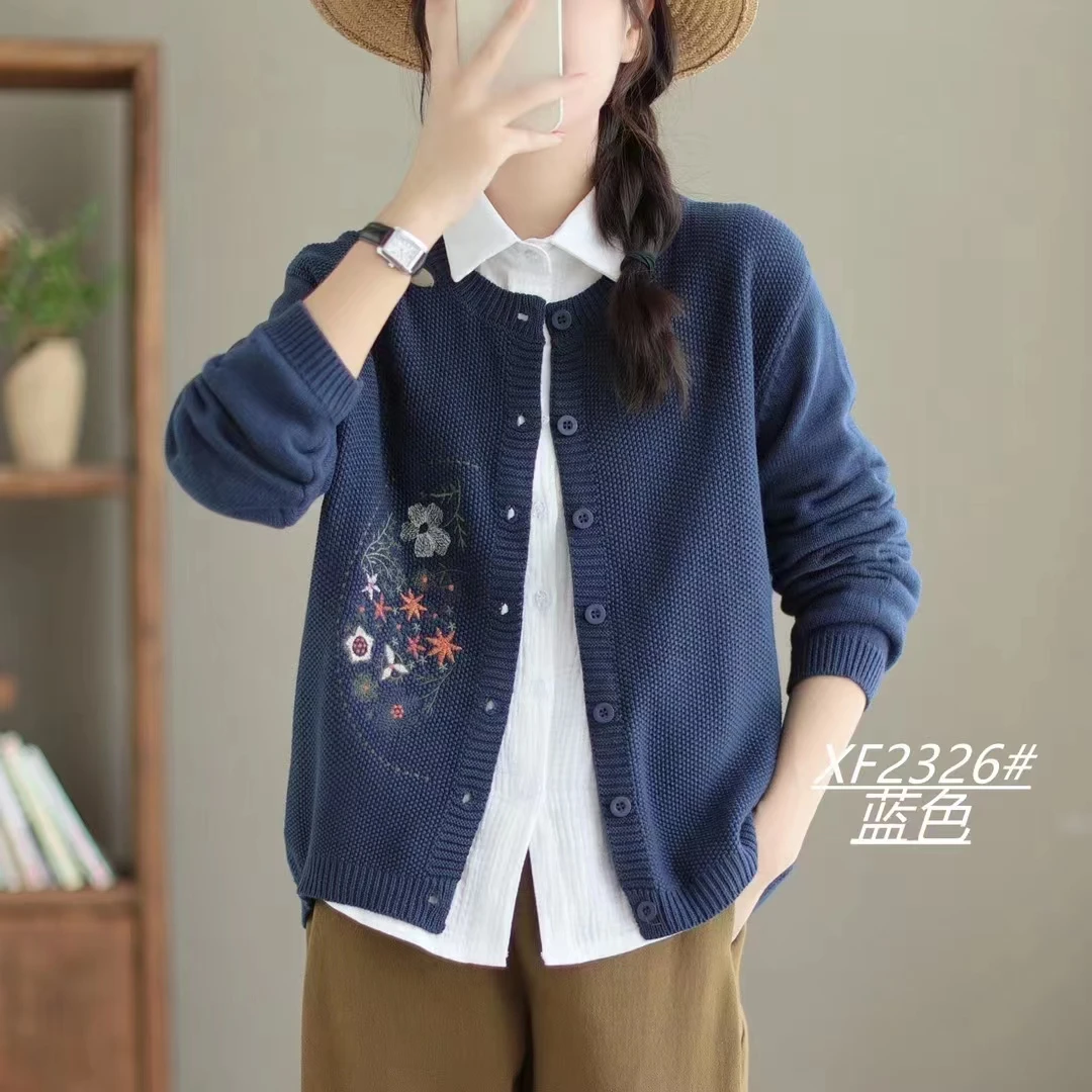 春秋新款文艺宽松时尚刺绣针织衫