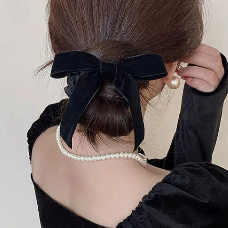 丝绒蝴蝶结发圈扎头发绳优雅赫本风头绳皮筋2023年秋冬新款头饰女