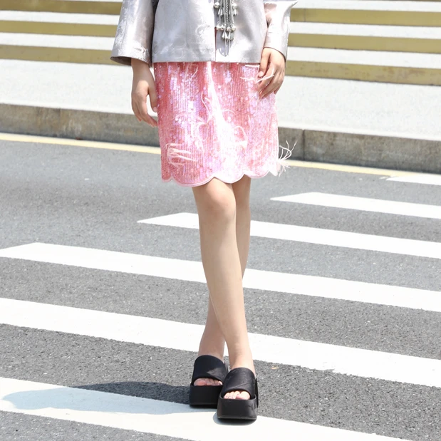 密扇设计感新中式亮片短款半裙粉红色M24DC23001350