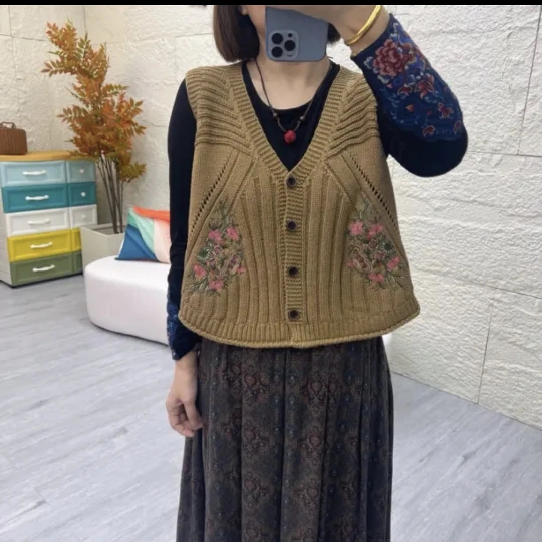 666刺绣款针织春款马甲