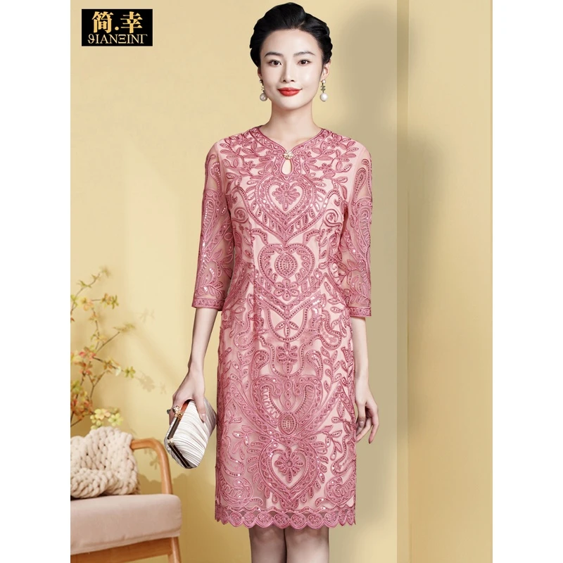 年轻喜婆婆婚宴装平时可穿结婚礼妈妈礼服高贵旗袍新款连衣裙洋气