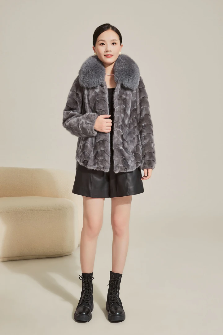 【品千姿正品高货】水貂貂皮大衣 狐狸毛领 短款 百搭 816