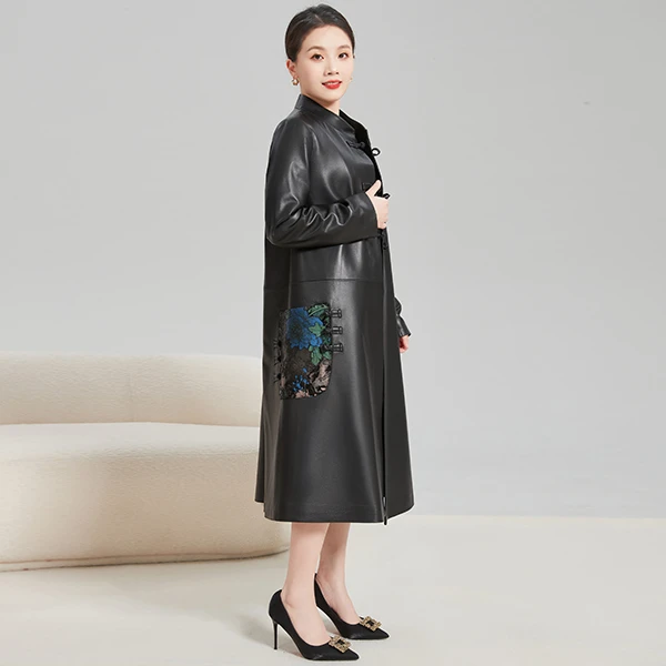 爆款【品千姿】新中式真皮皮衣国风皮衣显瘦提花A版盘扣长款外套