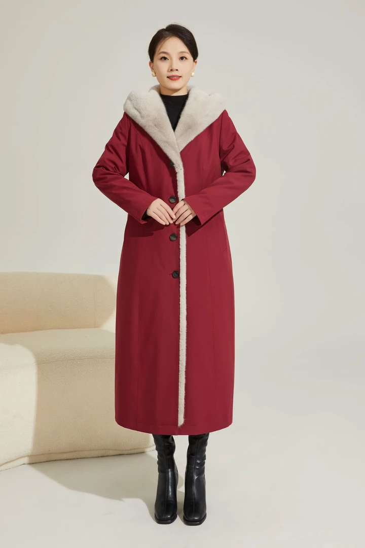 品千姿 尼克服整貂内胆可脱卸一衣两穿自然收腰版 整貂尼克服9926