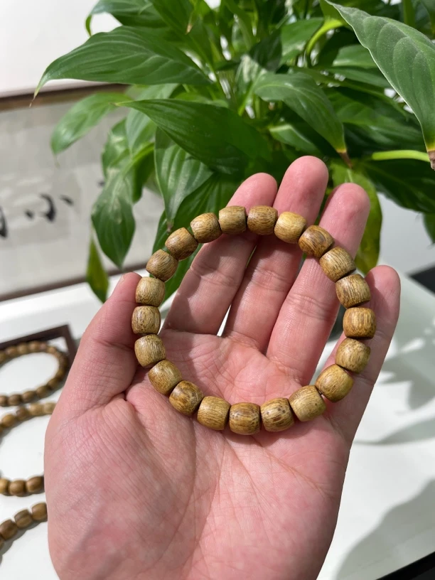 乌身圆叶 金丝黄油 9mm/21颗 7克 鼓珠 莺歌绿奇楠沉香 不抹油