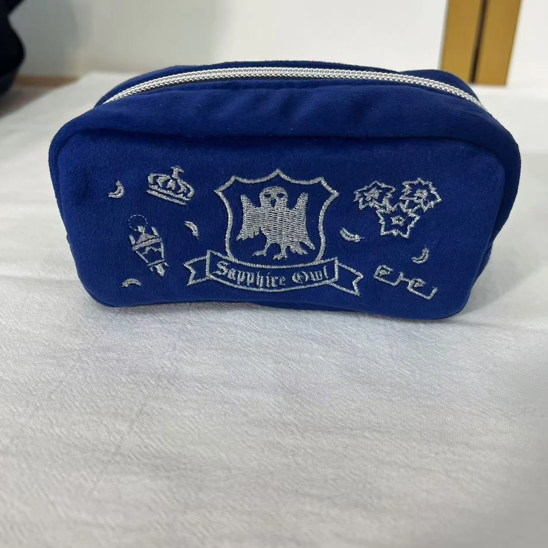 日系谷子店卡通刺绣笔袋二次元动漫收纳袋复古便携