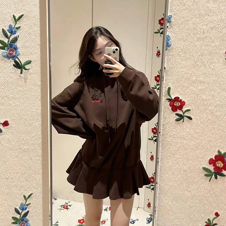 shushu2024秋季学院风玫瑰连帽长袖卫衣女tong宽松百搭撞色卫衣裙