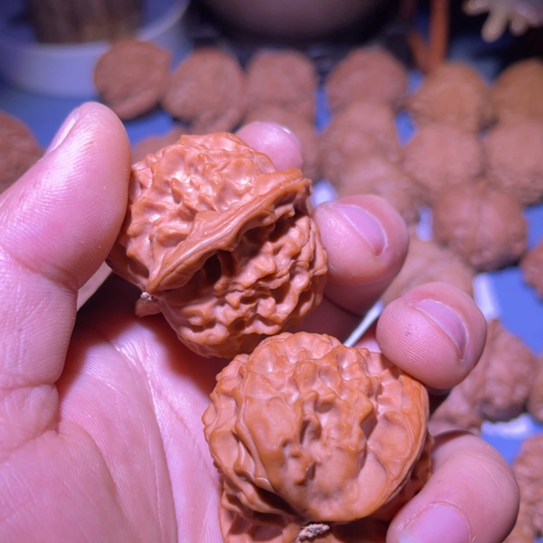 【闪购商品】文玩核桃吊坠鸽
