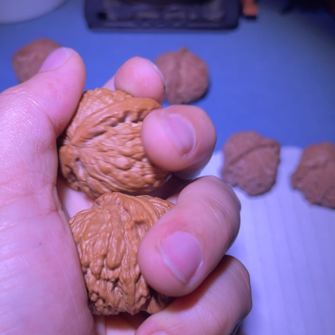 【闪购商品】文玩核桃吊坠尕*勒