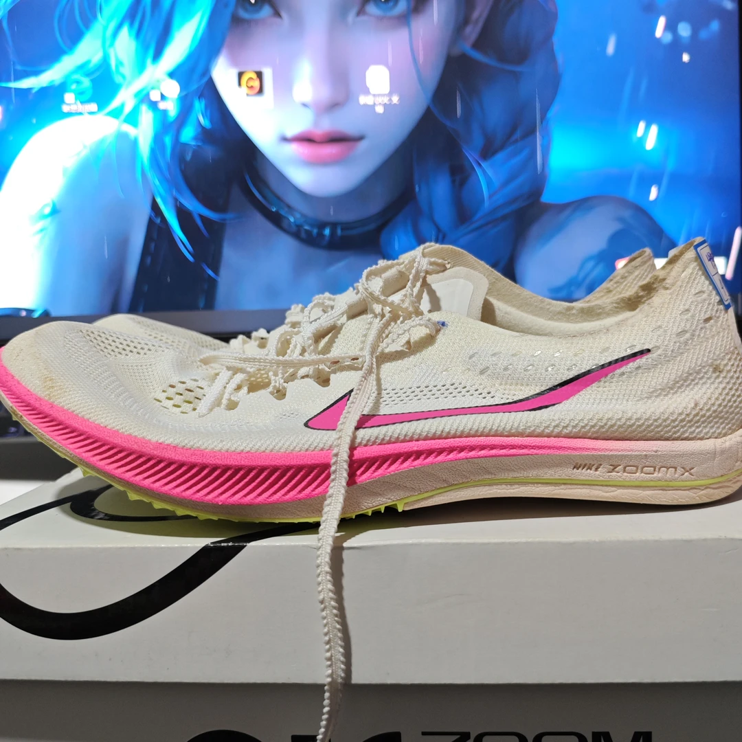 编号72  Nike二手蜻蜓钉鞋42.5码