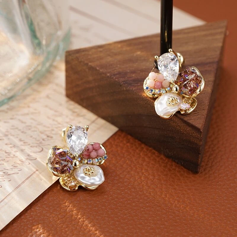 铜合金合成锆石耳饰 5649 经典百搭手作满镶精致巴洛克气质耳钉