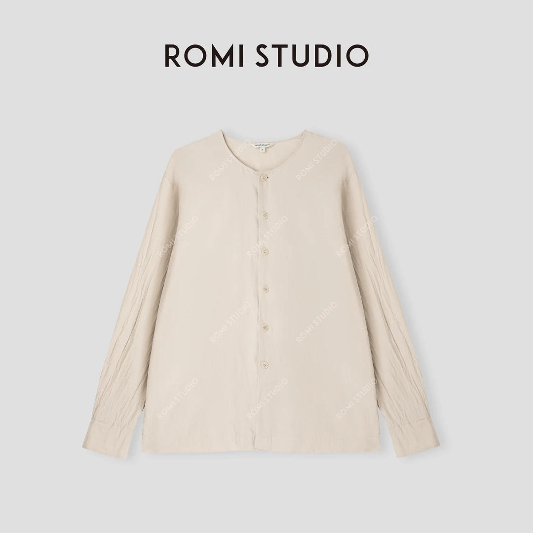 ROMI STUDIO“法式优雅”肤感袖口做旧褶皱圆领衬衣24SST035