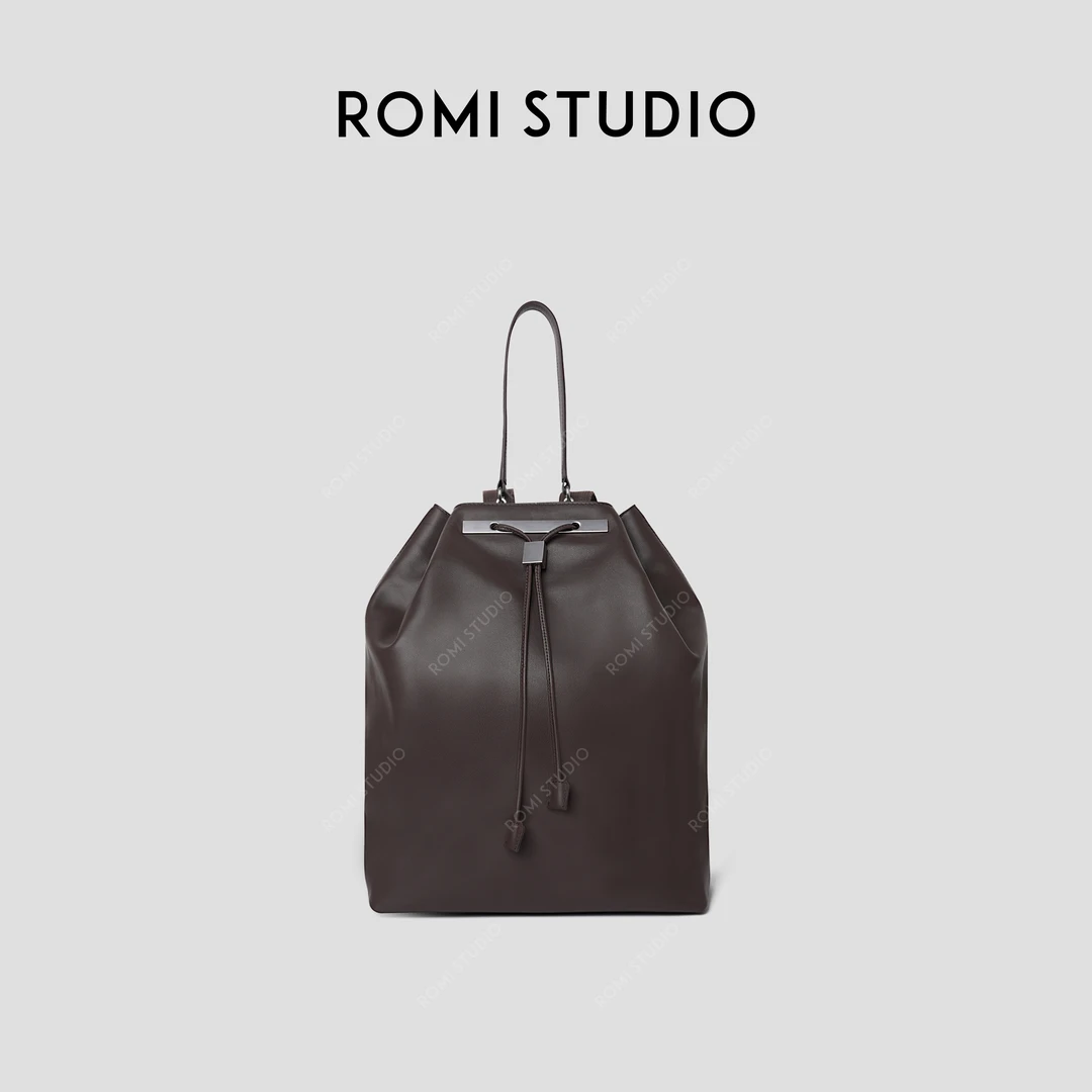ROMI STUDIO “率性优雅” 头层牛皮雾面大容量抽绳双肩包 404B4069