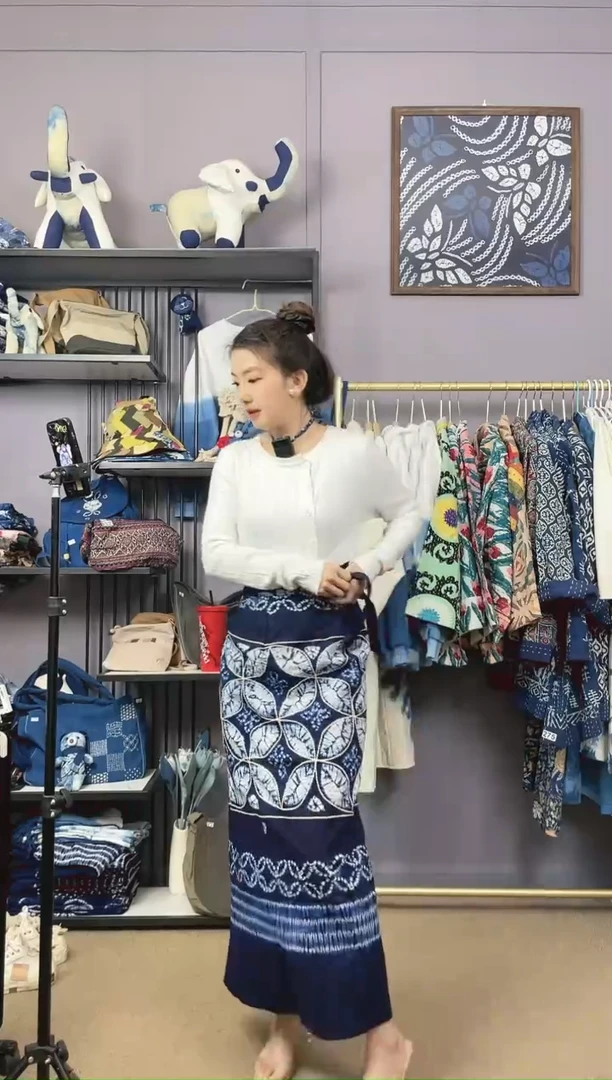 【闪购商品】铜钱花水流裹裙