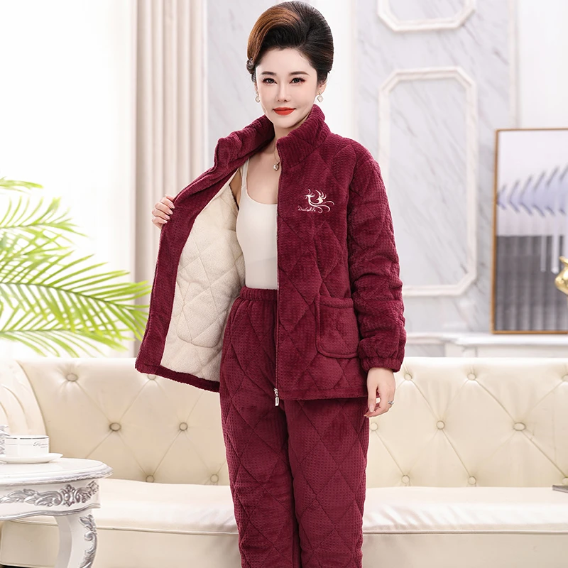 秋冬季女款2024新款加绒加厚珊瑚绒三层夹棉冬款妈妈睡衣女家居服