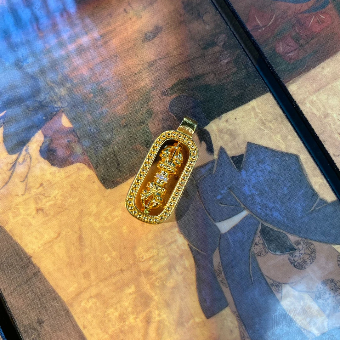 吊坠足银 时尚百搭镶嵌金刚杵可旋转气质工艺