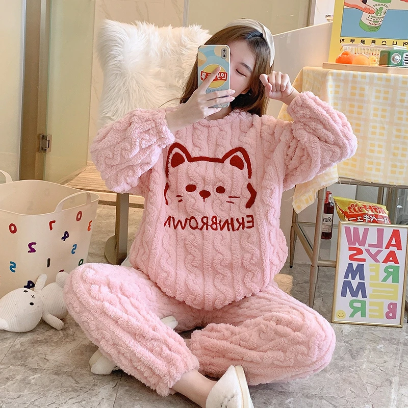 秋冬款睡衣女法兰绒加厚加绒冬季珊瑚绒可爱保暖女士家居服可外穿