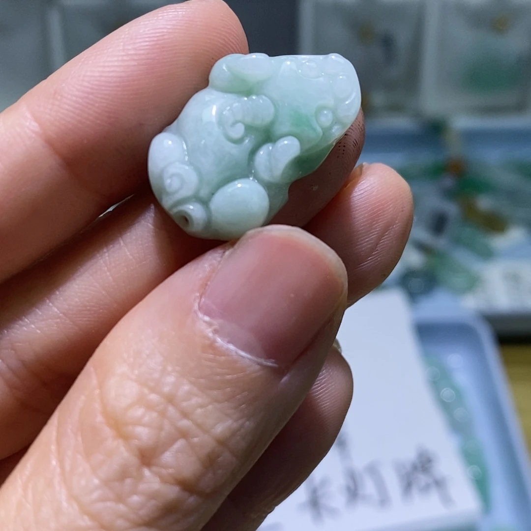 【闪购商品】翡翠翡翠未镶嵌小*