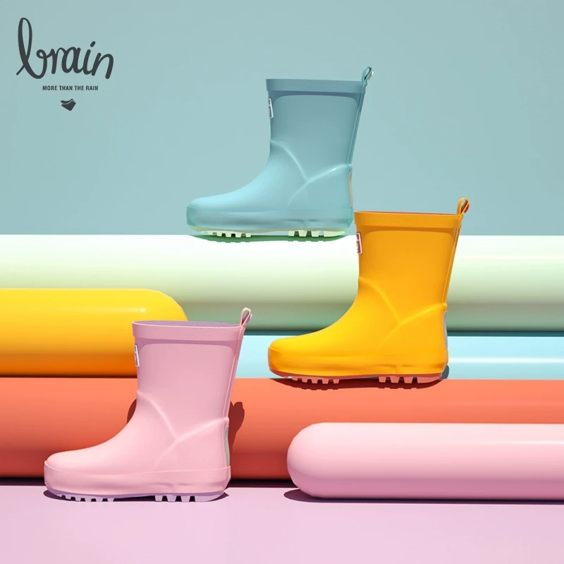 儿童雨衣女孩新款轻便男童小学生带书包位幼儿园宝宝雨披雨鞋套装