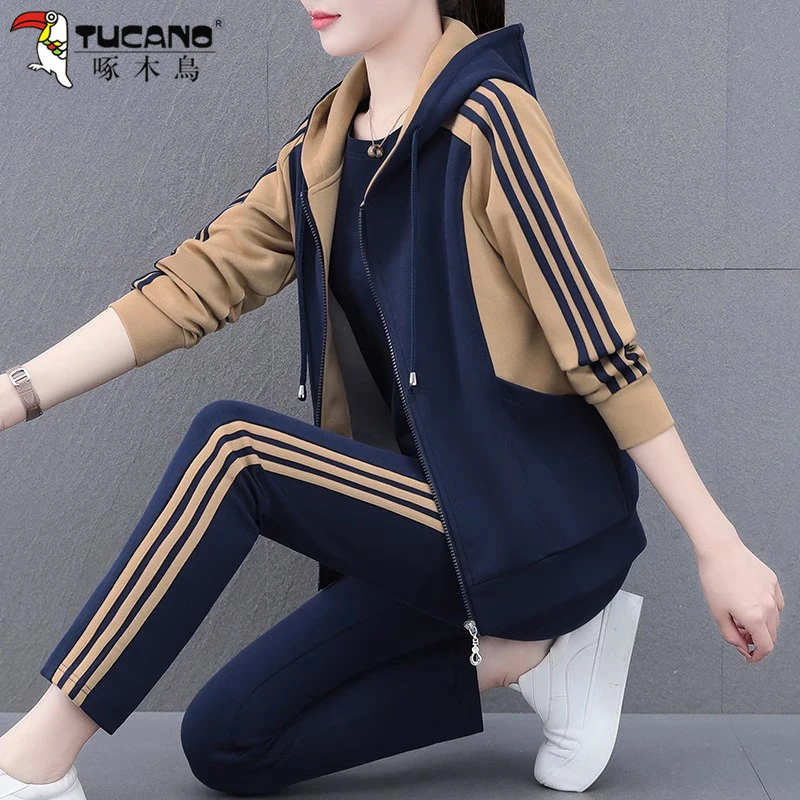 【官方品牌】啄木鳥运动套装女春秋2024新款宽松休闲连帽妈妈三件套