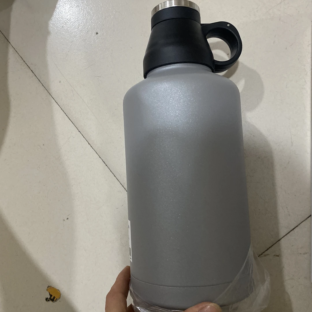 银色不锈钢喷塑保温壶