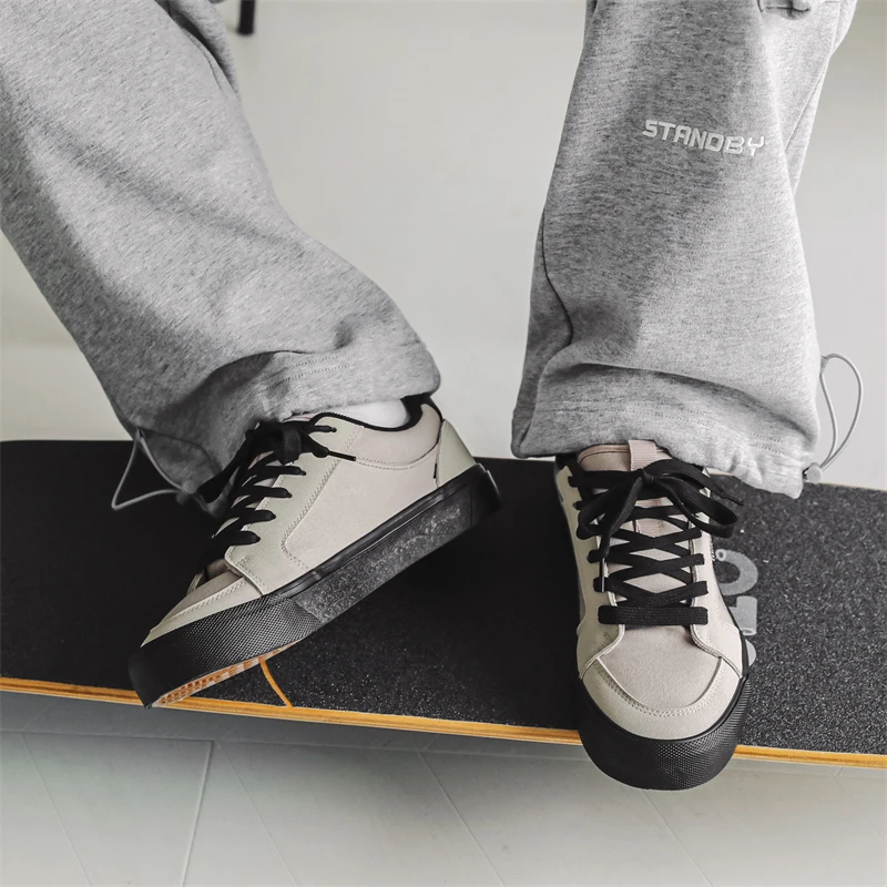 【上新】春款网红爆款小众女运动鞋学生板鞋男士复古潮鞋ins