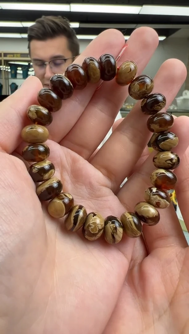 【闪购商品】琥珀手串未镶嵌558秒拍号