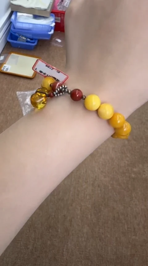 【闪购商品】琥珀手串未镶嵌409秒拍号