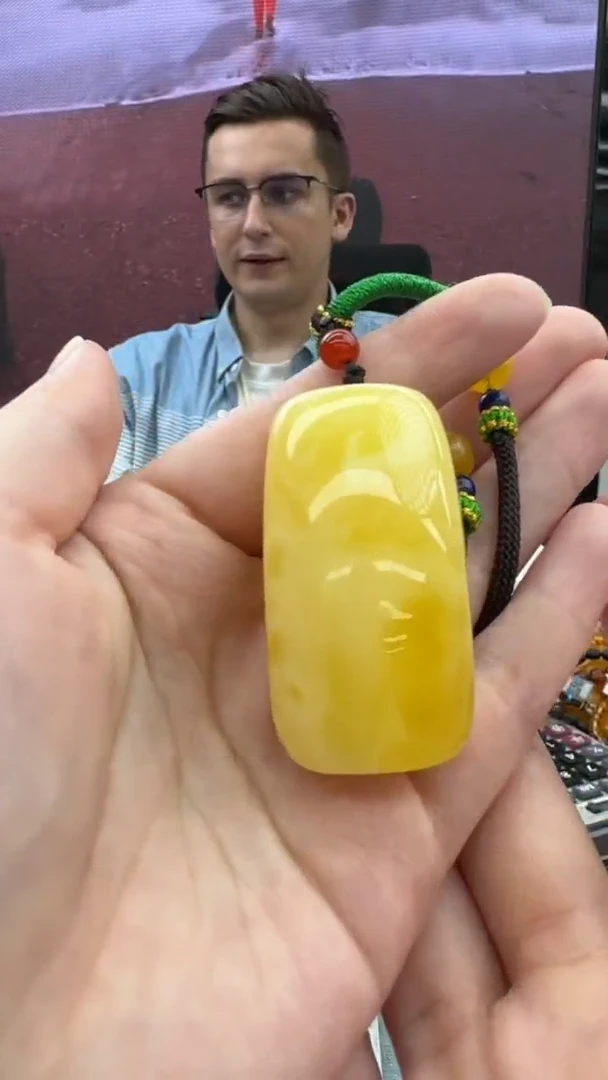 【闪购商品】琥珀颈饰未镶嵌304秒拍号