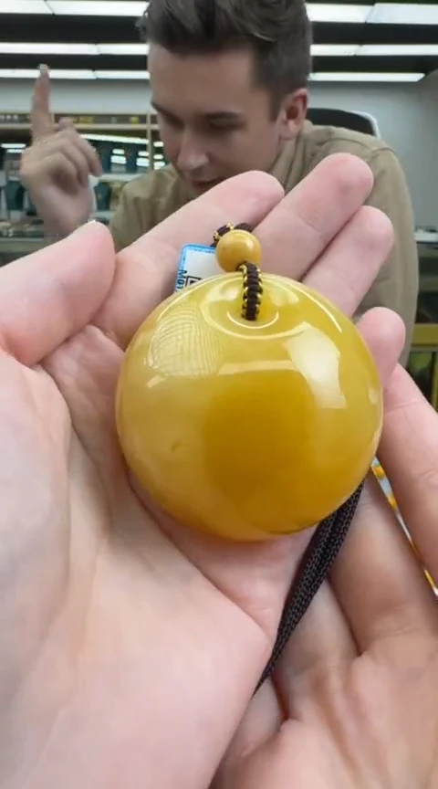 【闪购商品】琥珀颈饰未镶嵌474秒拍号