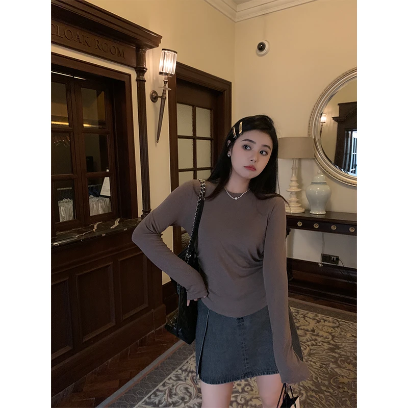 QC微胖大码黑色圆领长袖t恤抽褶收腰打底衫上衣XS308U17